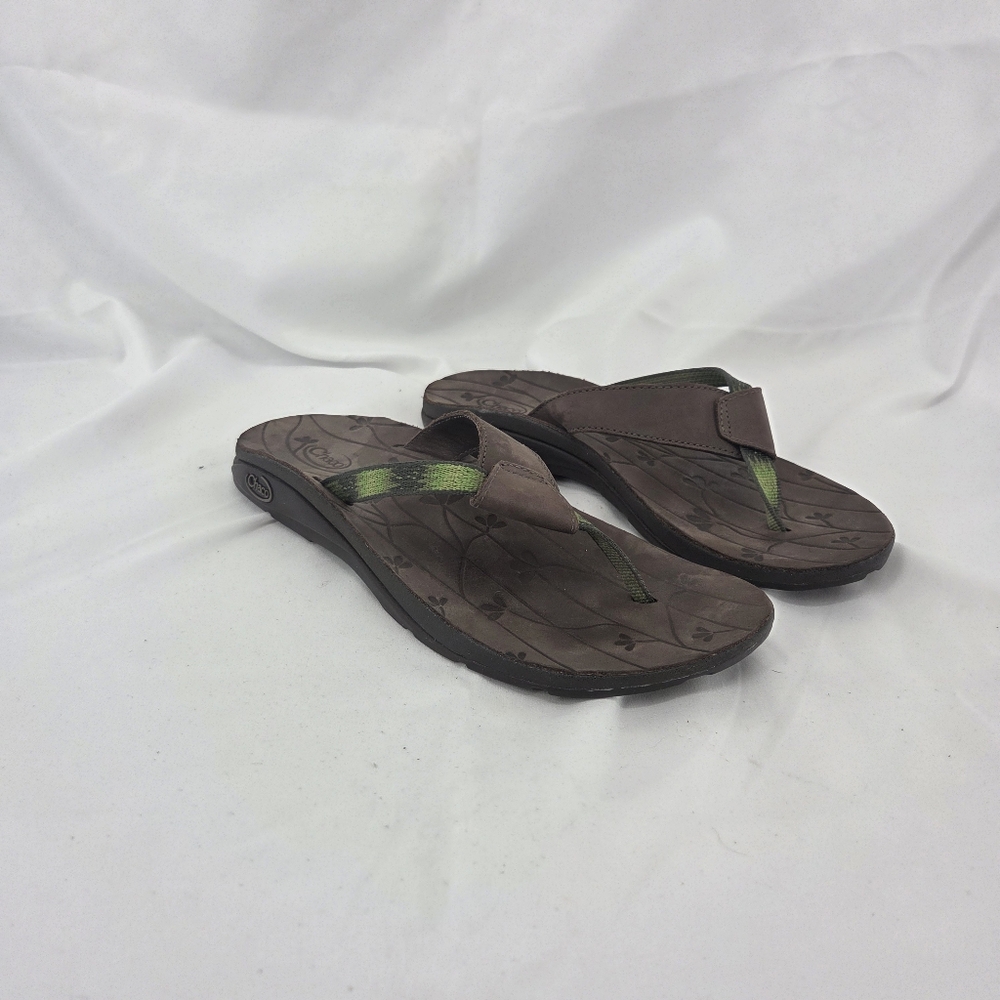 Chaco Switch Ecotread Field Green flip flop sandals Women's 8